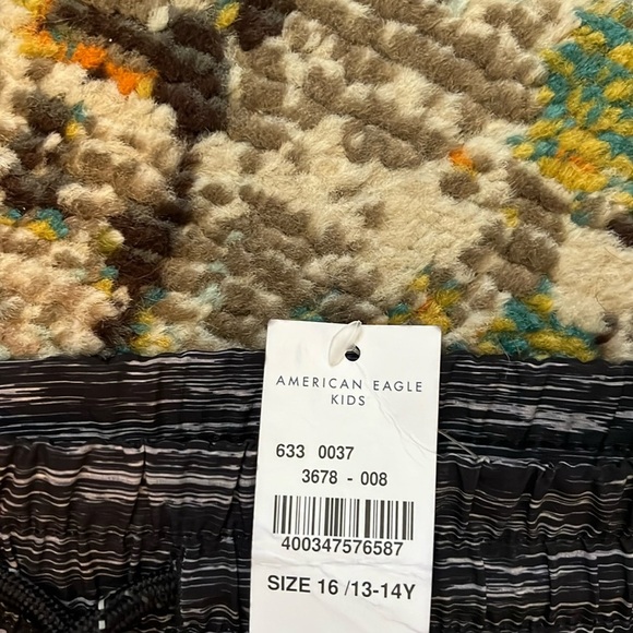 🌷Nwt AMERICAN EAGLE shorts - Picture 2 of 2